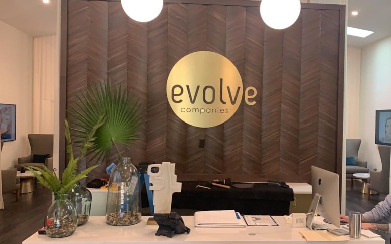 3D Signs & Dimensional Letters & Logos