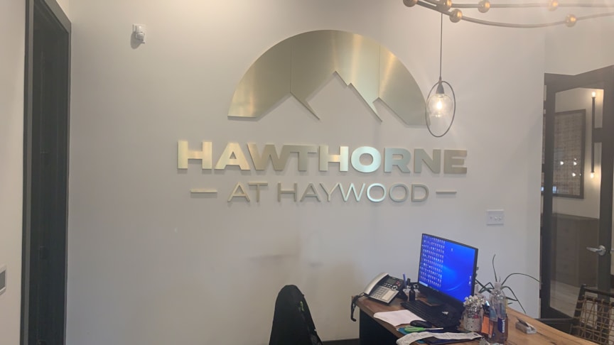 3D Signs & Dimensional Letters & Logos