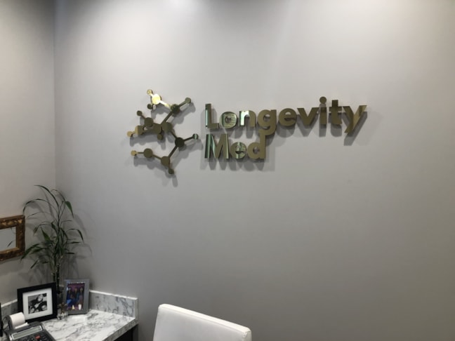 3D Signs & Dimensional Letters & Logos