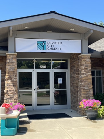 Fabric & Vinyl Outdoor Banners