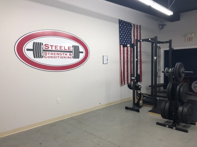 Wall Graphics, Murals, & Custom Wallpaper