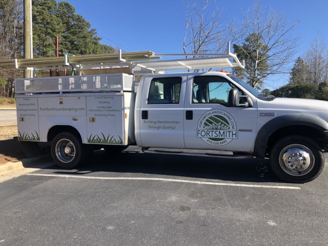 Vehicle Graphics & Lettering | Professional Services