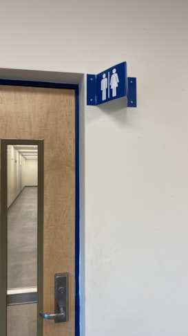 3D Signs & Dimensional Letters