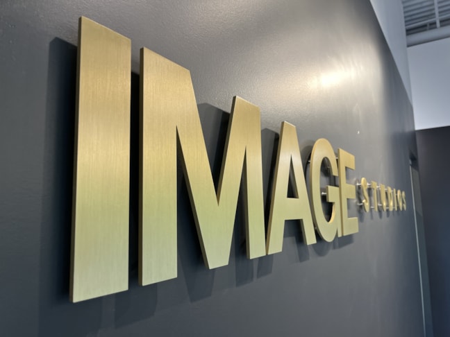 3D Signs & Dimensional Letters