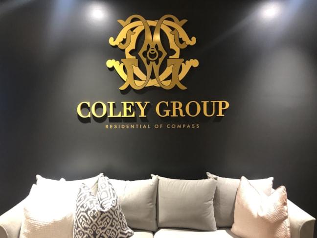 3D Signs & Dimensional Letters