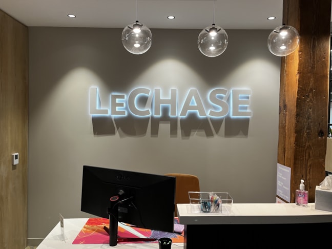 3D Signs & Dimensional Letters