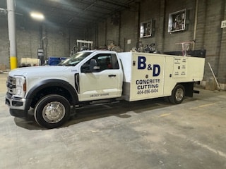 Vehicle Graphics & Lettering