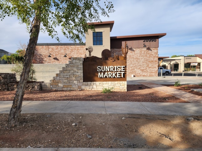 3D Signs & Dimensional Letters