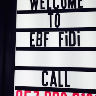 illuminated signs, marquee signs, vintage signs, neon signs