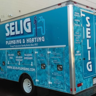 car wraps, box truck wraps, vinyl wraps, vehicle lettering