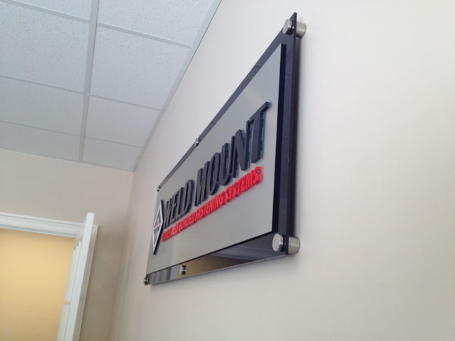 3D Signs & Dimensional Lettering