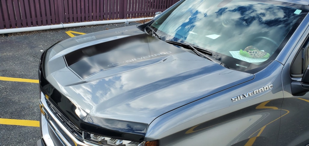 Personal vehicle graphics