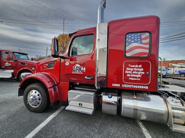 Vehicle Graphics & Lettering for the Ark2.0