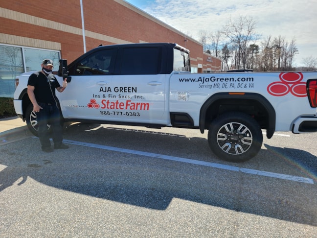 Vehicle Graphics & Lettering