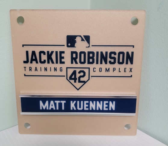 Custom Acrylic & Plastic Displays