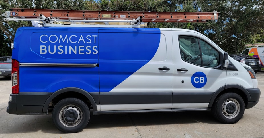 Vehicle Graphics & Lettering