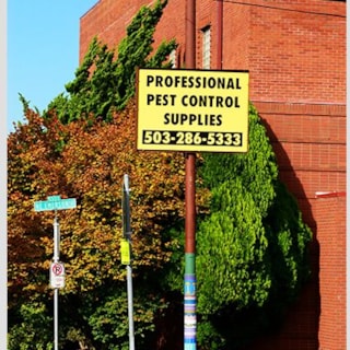 - Image360-Beaverton- Metal Signs - Pest Control