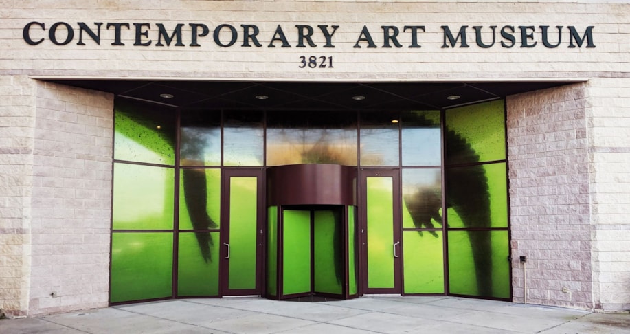 Window Decals, Signage & Graphics