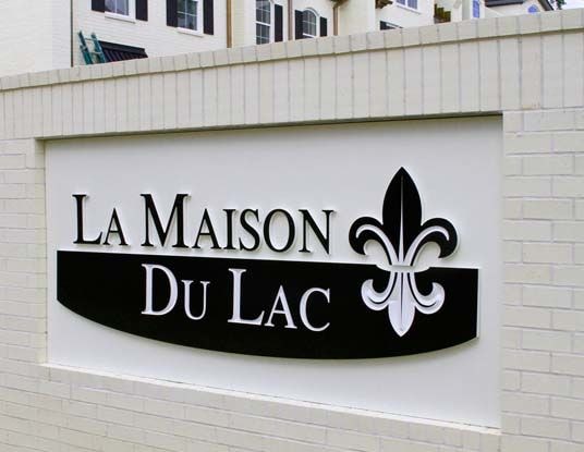 3D Signs & Dimensional Lettering