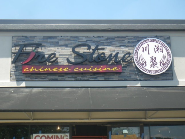 3D Signs & Dimensional Letters & logos