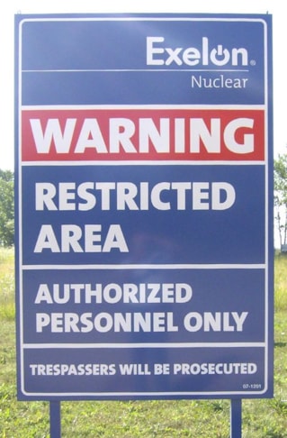 Safety sign for restricted area sign on u-posts