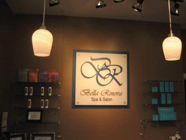 3D Signs & Dimensional Lettering