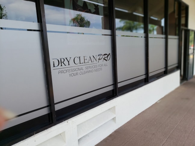 Window Decals, Signage and Graphics