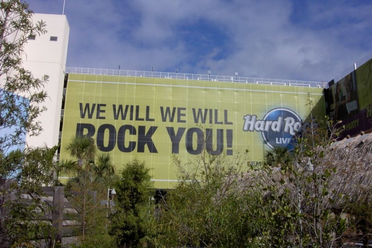 Fabric and Vinyl Outdoor Banners