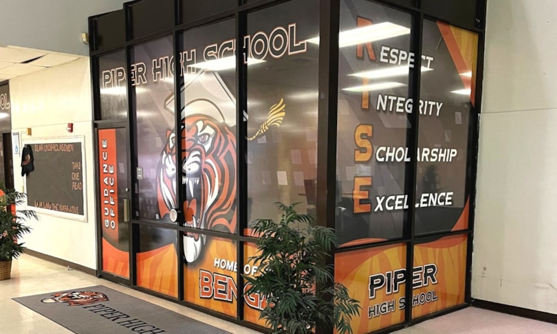 Window Decals, Signage and Graphics