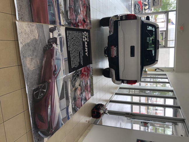 Window Decals, Signage & Graphics