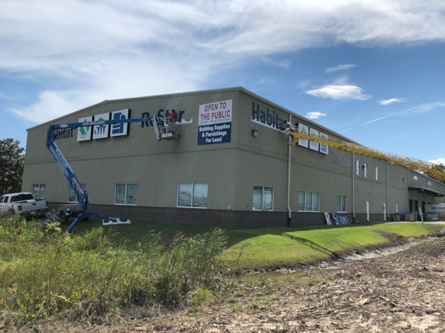 3D Signs & Dimensional Letters