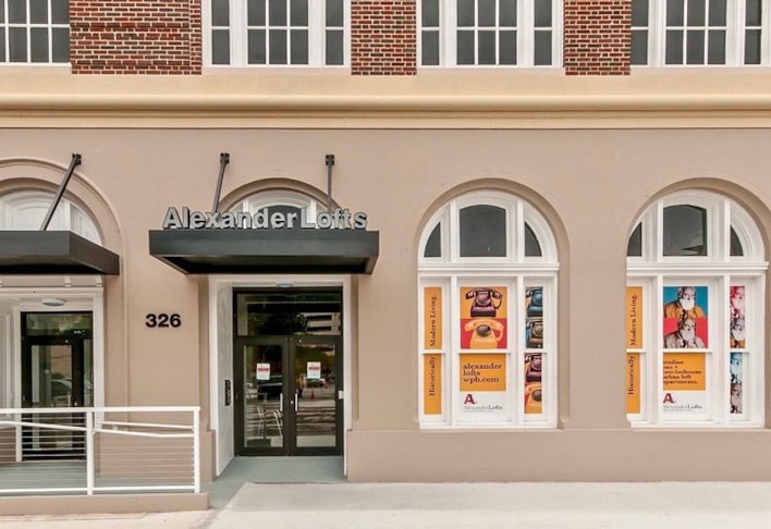 Custom Outdoor Channel Letters Mounted onto Awning in West Palm Beach