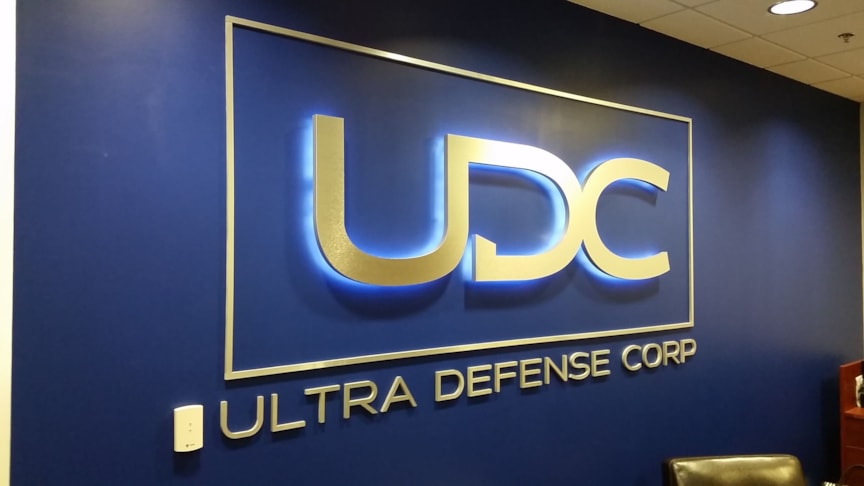 Edgelit and Backlit Signs