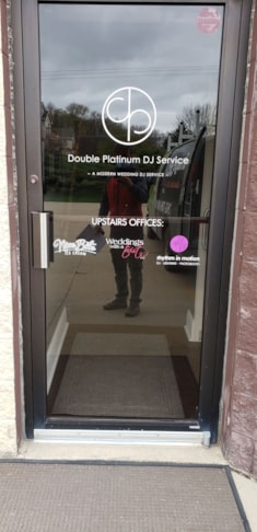 Window Decals, Signage & Graphics