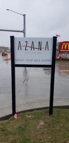 Directory and Wayfinding Signage | Retail