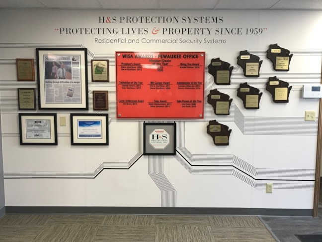 Wall Graphics, Murals, & Custom Wallpaper