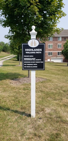 Safety & Regulatory Signs