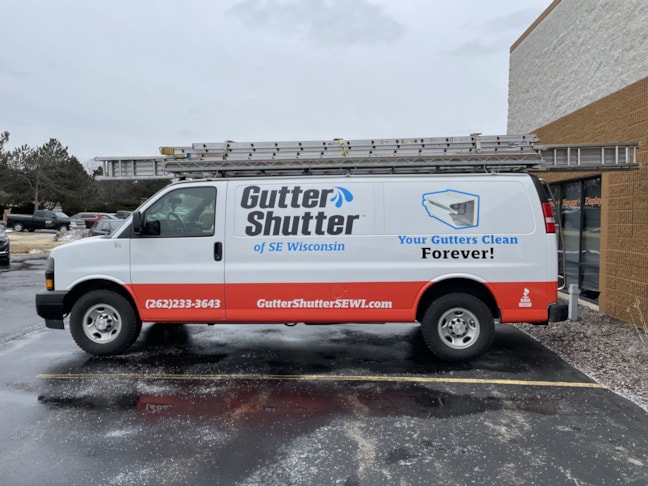 Vehicle Graphics & Lettering