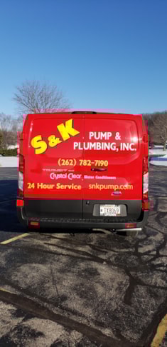 Vehicle Graphics & Lettering