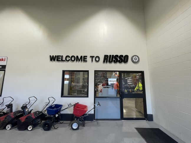 3D Signs & Dimensional Letters | Retail