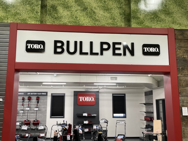 3D Signs & Dimensional Letters | Retail