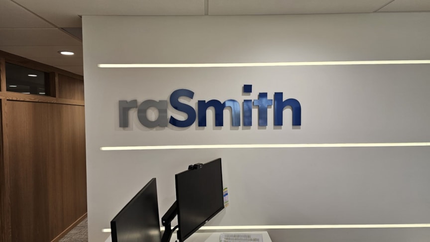 Custom Acrylic & Plastic Displays