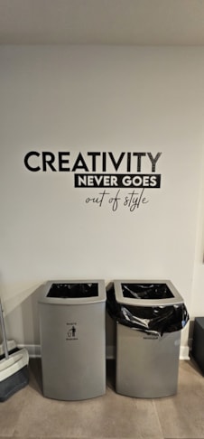 Wall Murals & Graphics