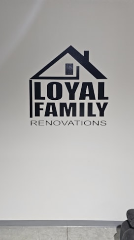 Wall Murals & Graphics