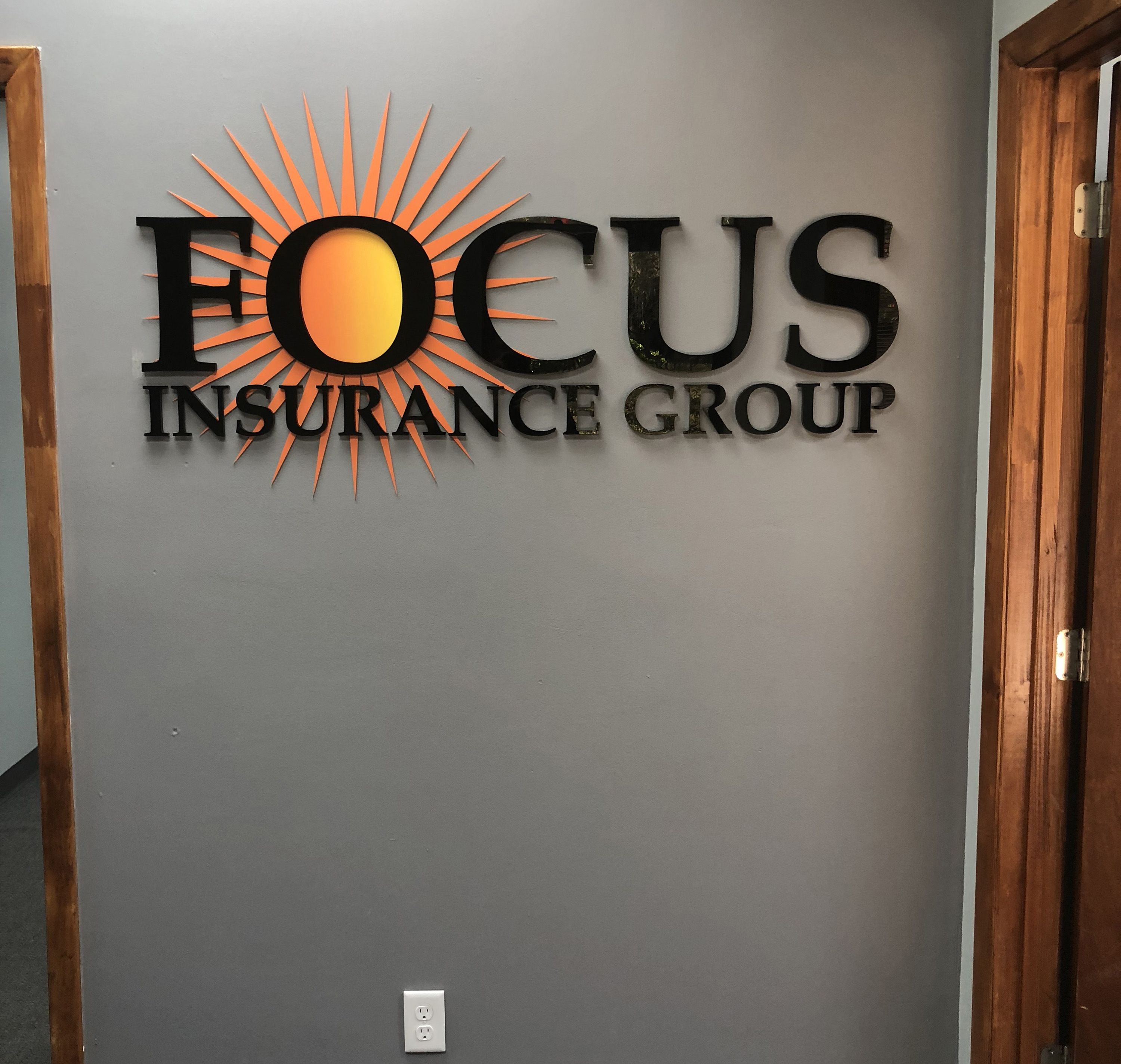 dimensional letters and logo Tampa FL