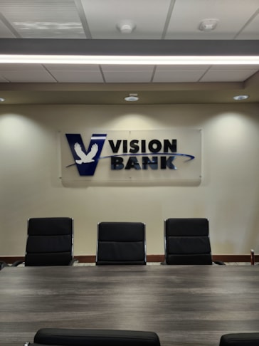 Custom Acrylic & Plastic Displays